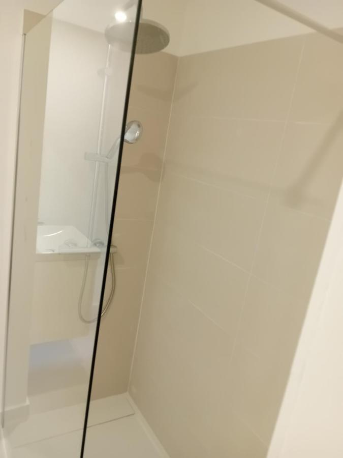 Quartier Le Plus Anime De Marseille "La Plaine Cours Julien "Chambre Avec Salle De Bain Wc Privee Integrees "Dans Appartement Zewnętrze zdjęcie