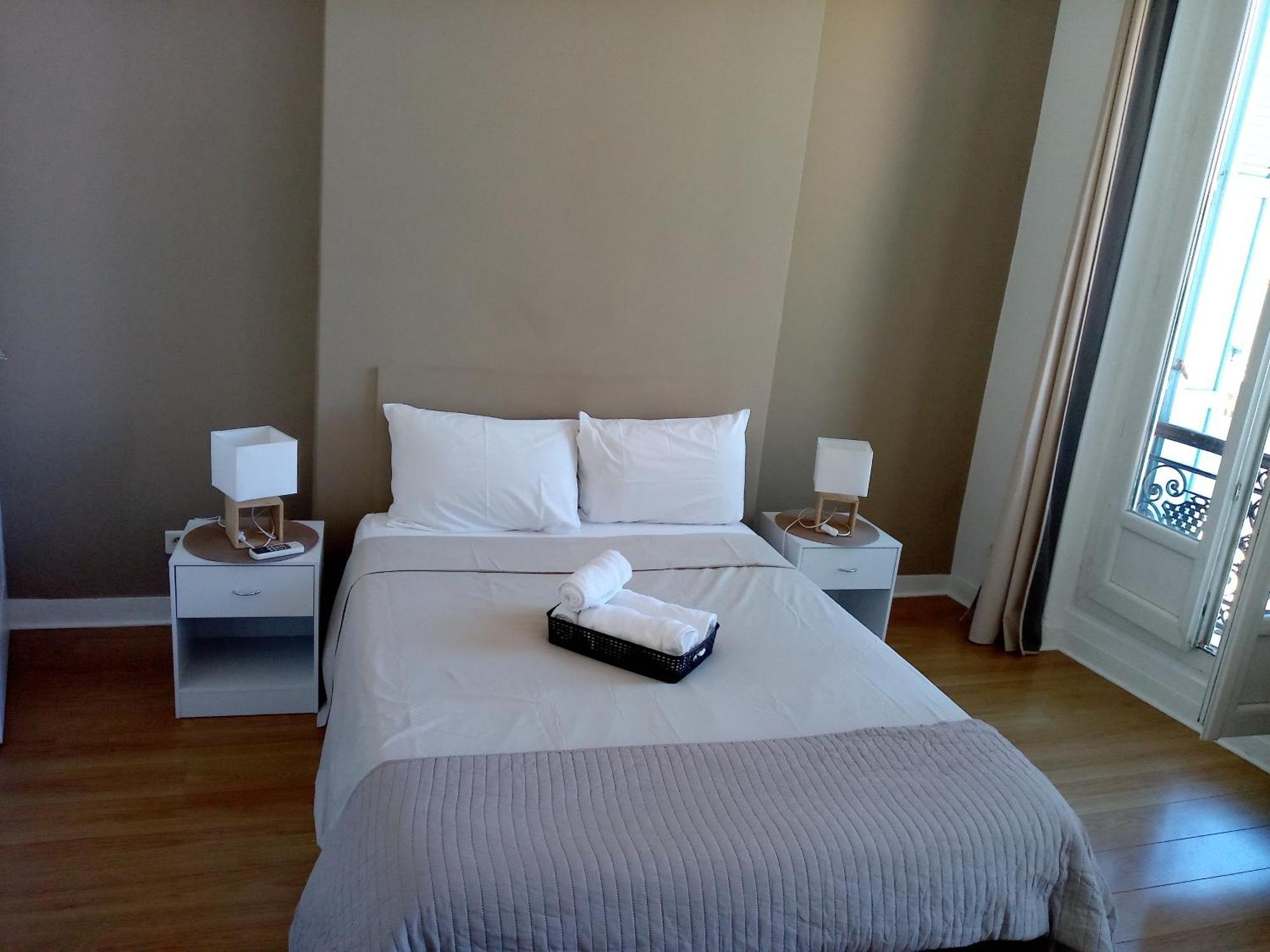 Quartier Le Plus Anime De Marseille "La Plaine Cours Julien "Chambre Avec Salle De Bain Wc Privee Integrees "Dans Appartement Zewnętrze zdjęcie
