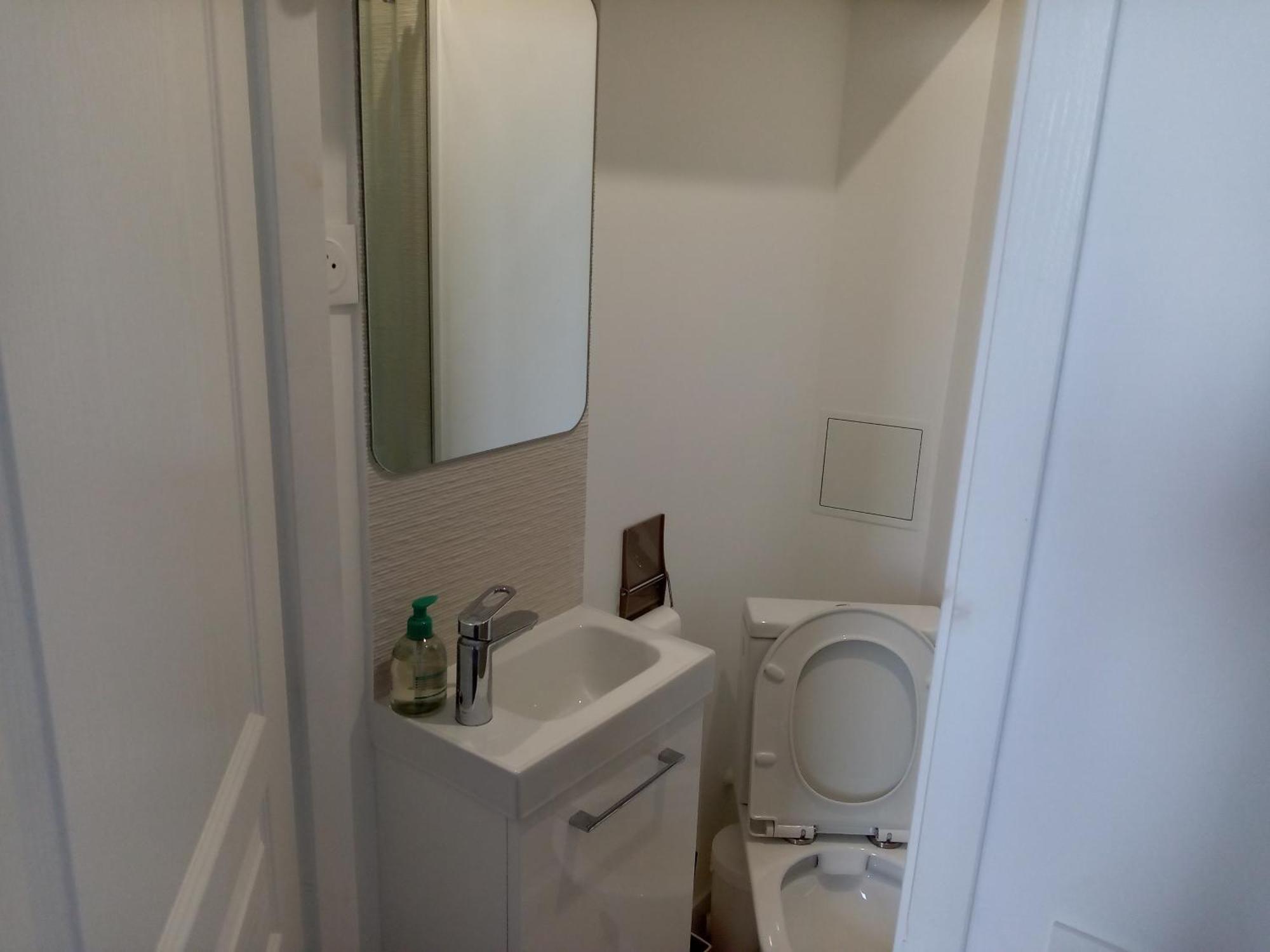Quartier Le Plus Anime De Marseille "La Plaine Cours Julien "Chambre Avec Salle De Bain Wc Privee Integrees "Dans Appartement Zewnętrze zdjęcie